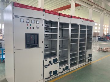 चीन निर्माता उच्च गुणवत्ता वाले आउटडोर बिजली वितरण बॉक्स कम वोल्टेज स्विचगियर की आपूर्ति करते हैं आपूर्तिकर्ता